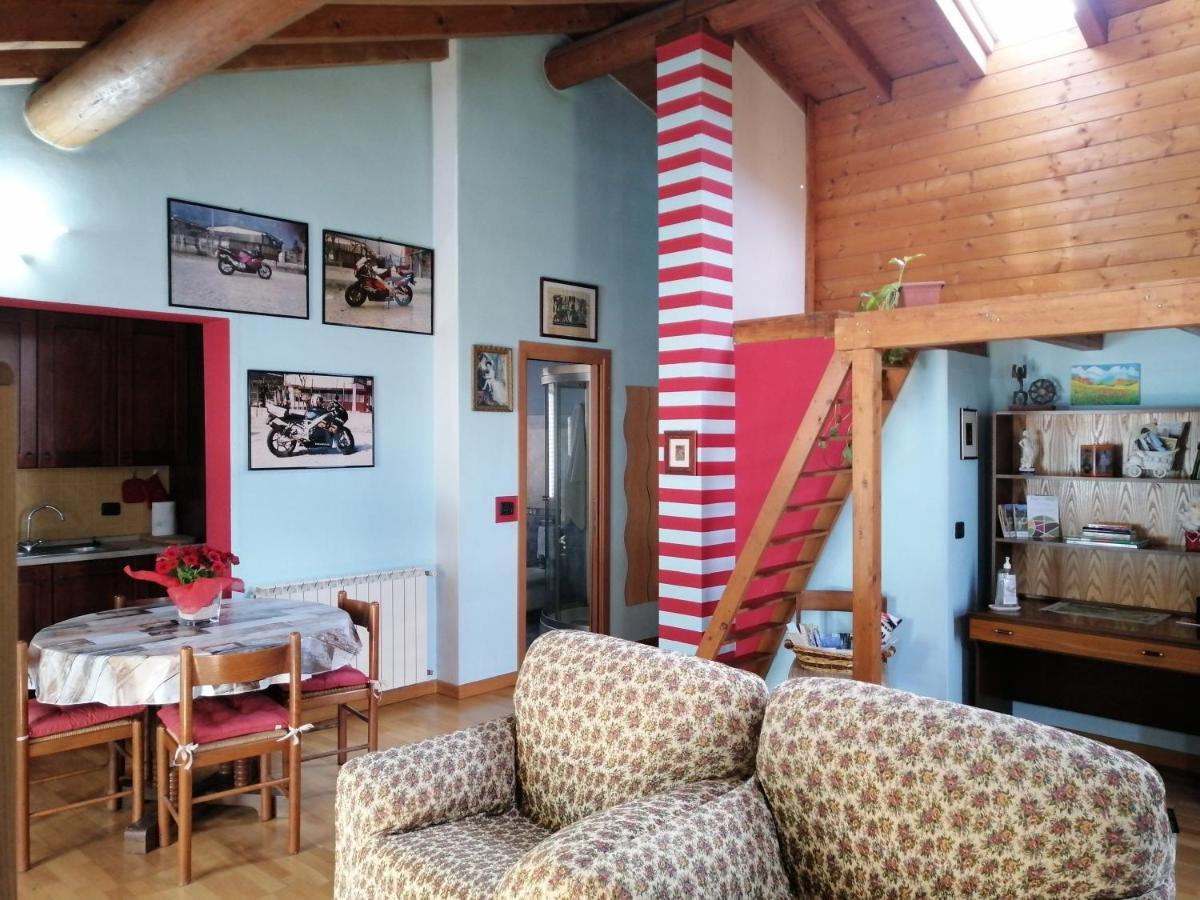 B&B I Viandanti Piancogno Esterno foto